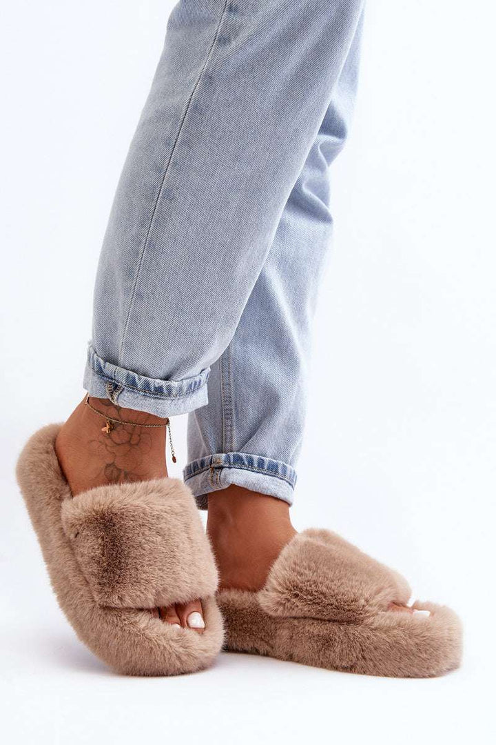 Slippers - Taupe