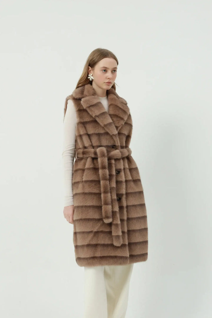 Faux fur vest - Camel