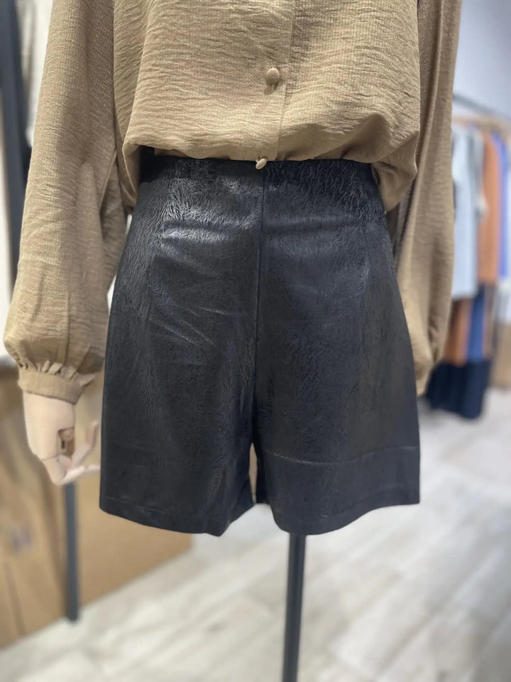 Faux læder shorts